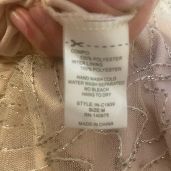 Amazing 20s vibe pink / tan / neutral beaded dress - Picture 5 of 6